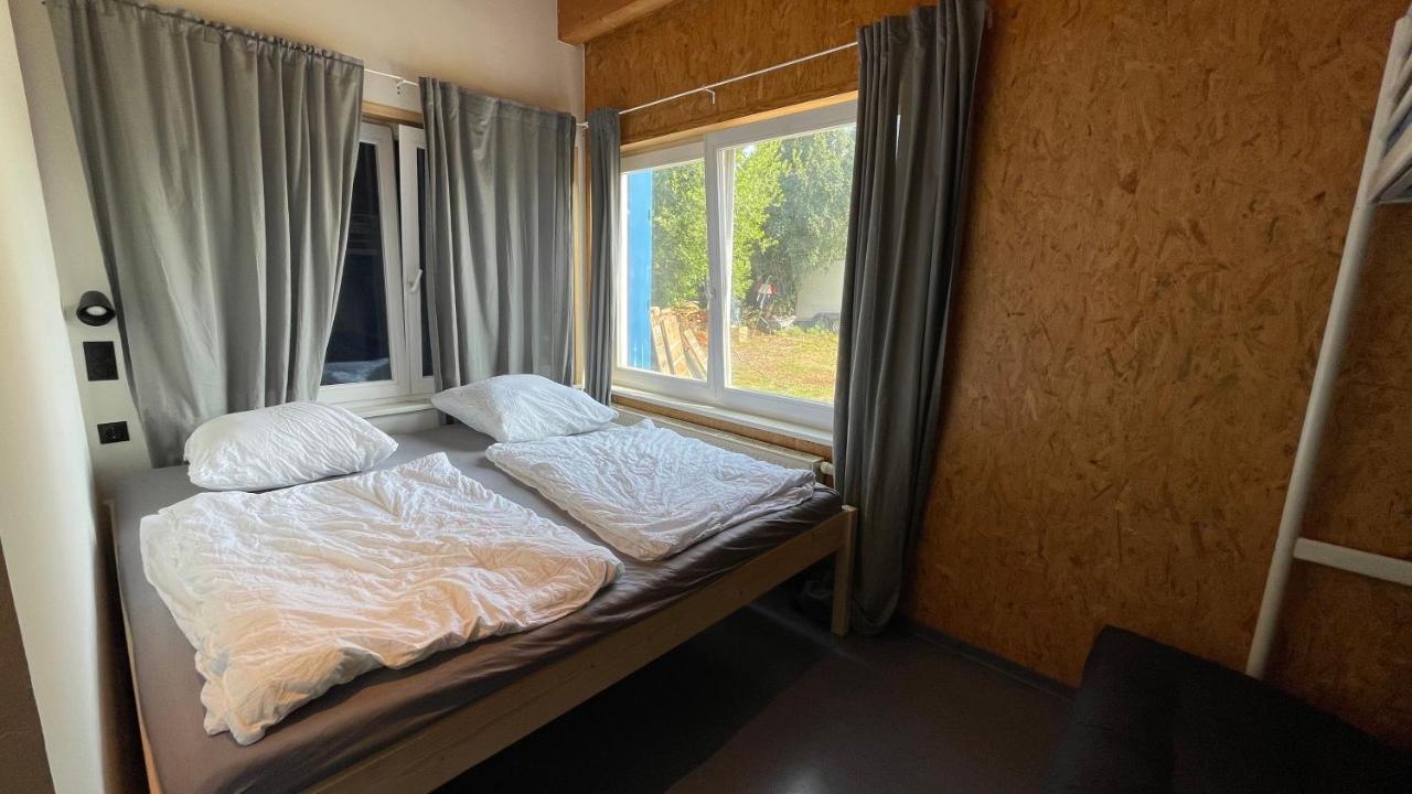 Hostel Oder Ferienwohnung 1-16 Personen Im Blauen Haus Fehmarn Luaran gambar