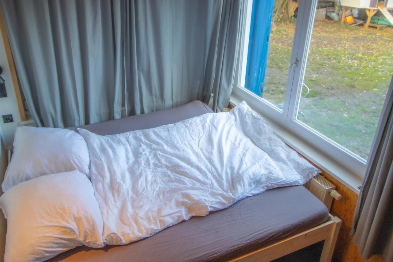 Hostel Oder Ferienwohnung 1-16 Personen Im Blauen Haus Fehmarn Luaran gambar