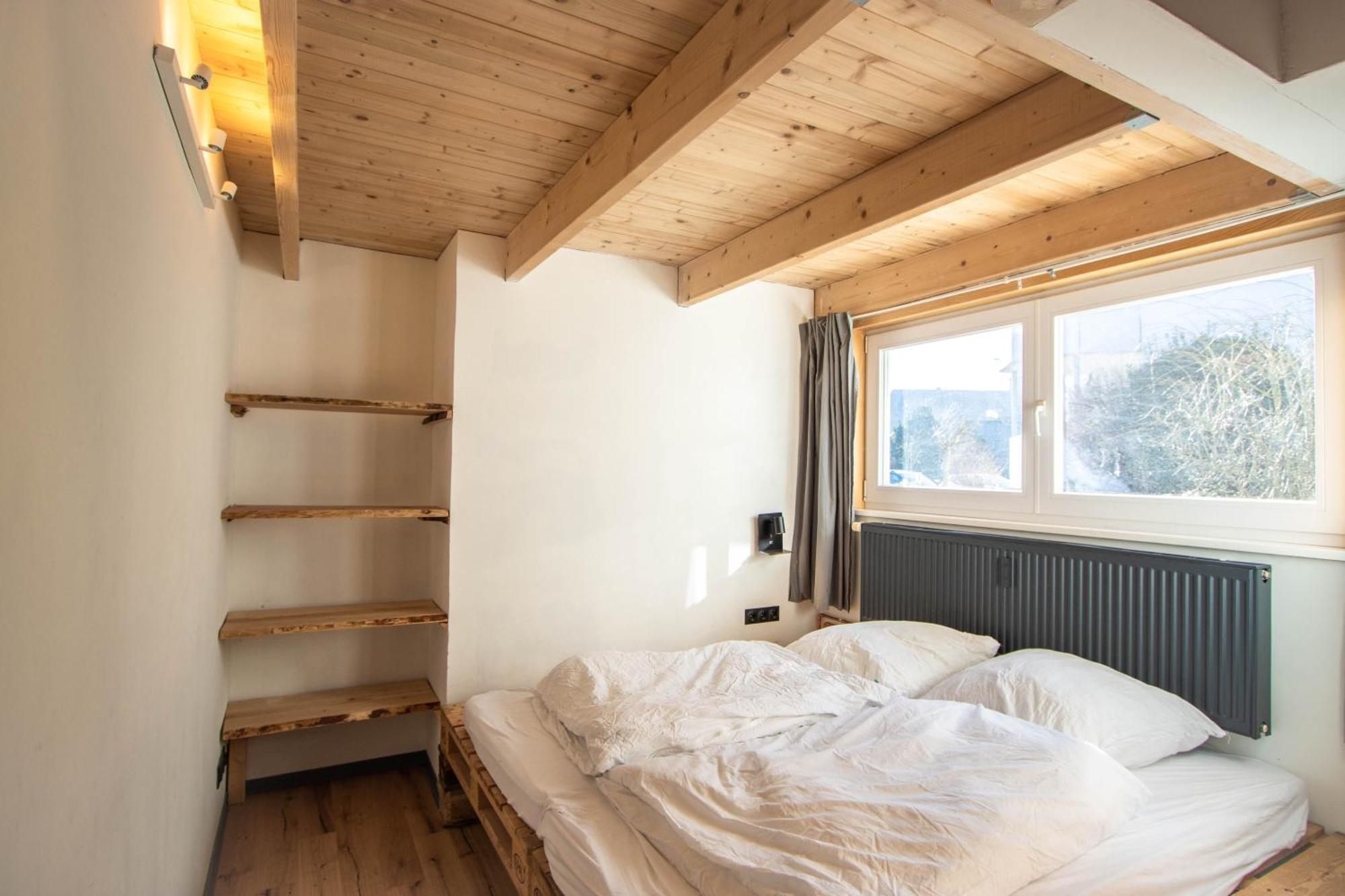 Hostel Oder Ferienwohnung 1-16 Personen Im Blauen Haus Fehmarn Luaran gambar