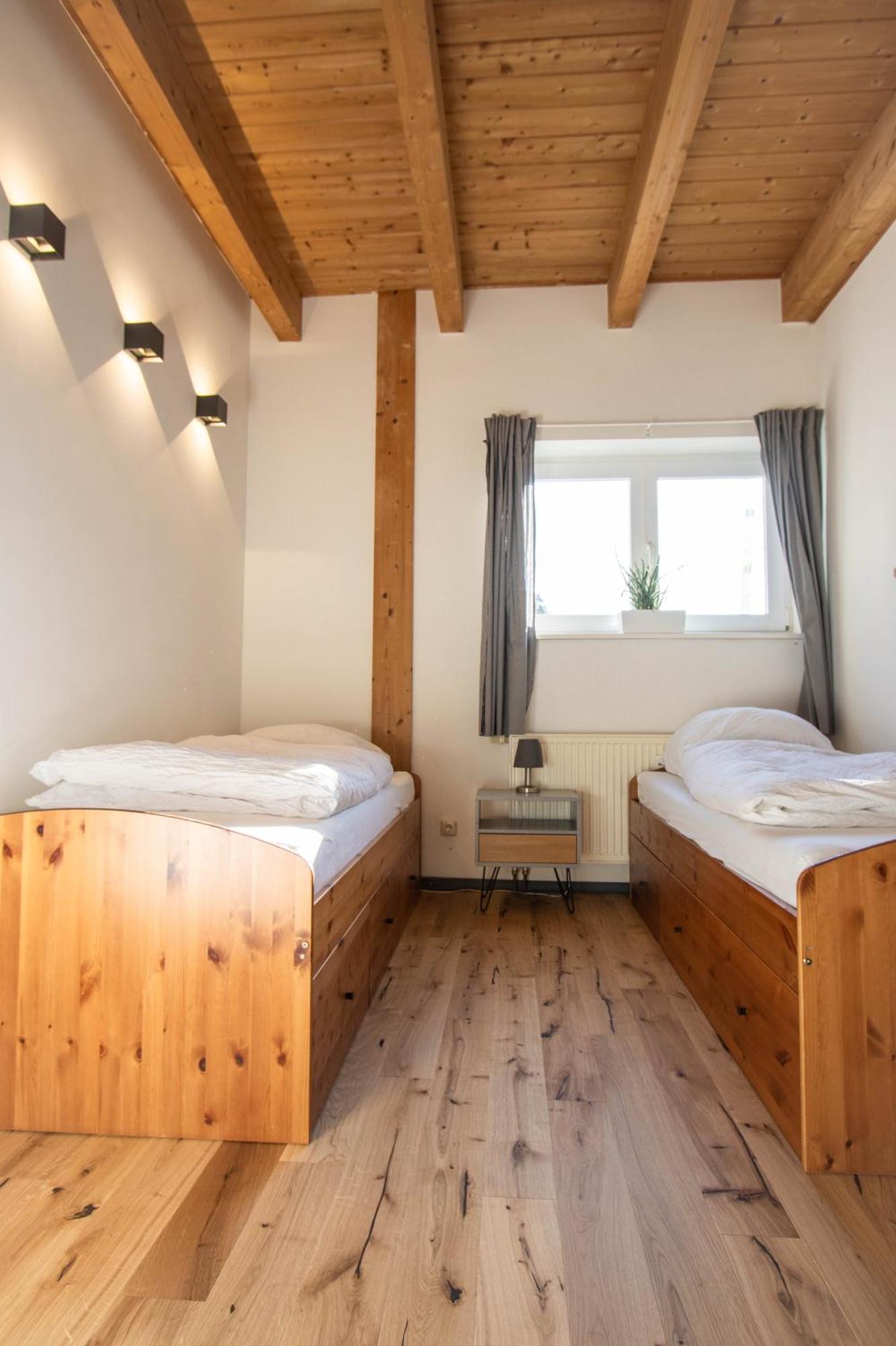 Hostel Oder Ferienwohnung 1-16 Personen Im Blauen Haus Fehmarn Luaran gambar