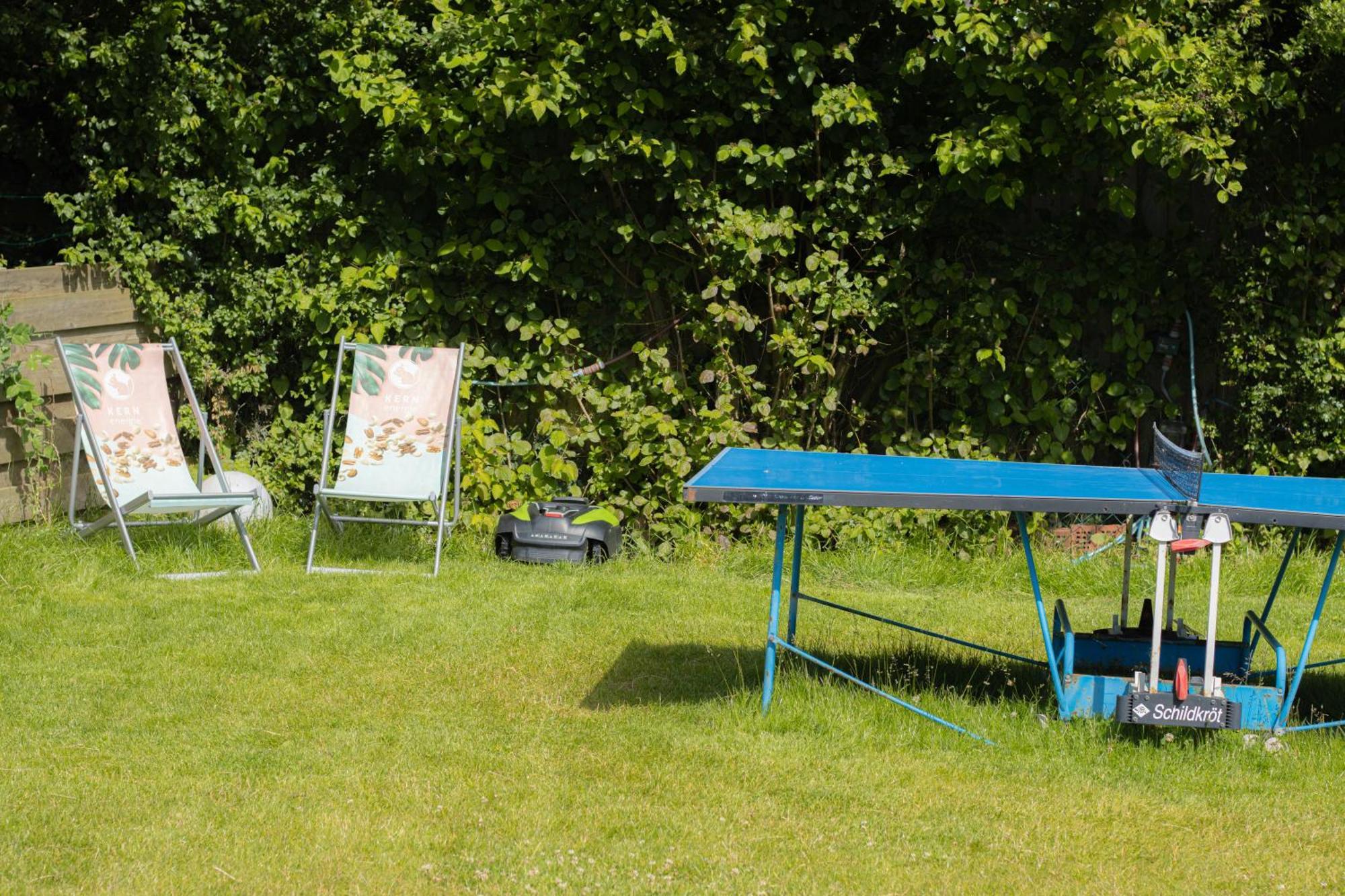 Hostel Oder Ferienwohnung 1-16 Personen Im Blauen Haus Fehmarn Luaran gambar